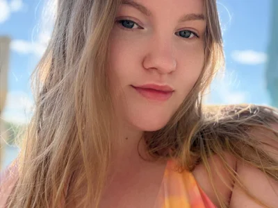 AshleyJoness - Girl 