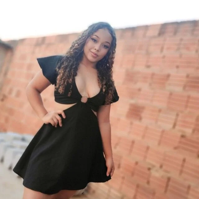 JenaDiangelis' Offline XXX Chat