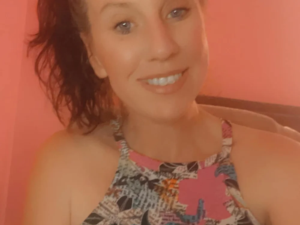 KnoxGoddess' Offline Chat Room