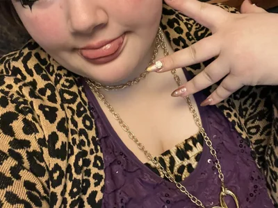 plushietoy on StripChat