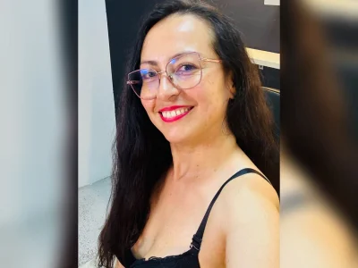 Lauryn_Jones profile