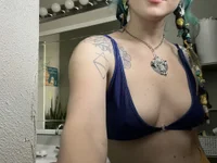 unemployedstripper's Live XXX Chat