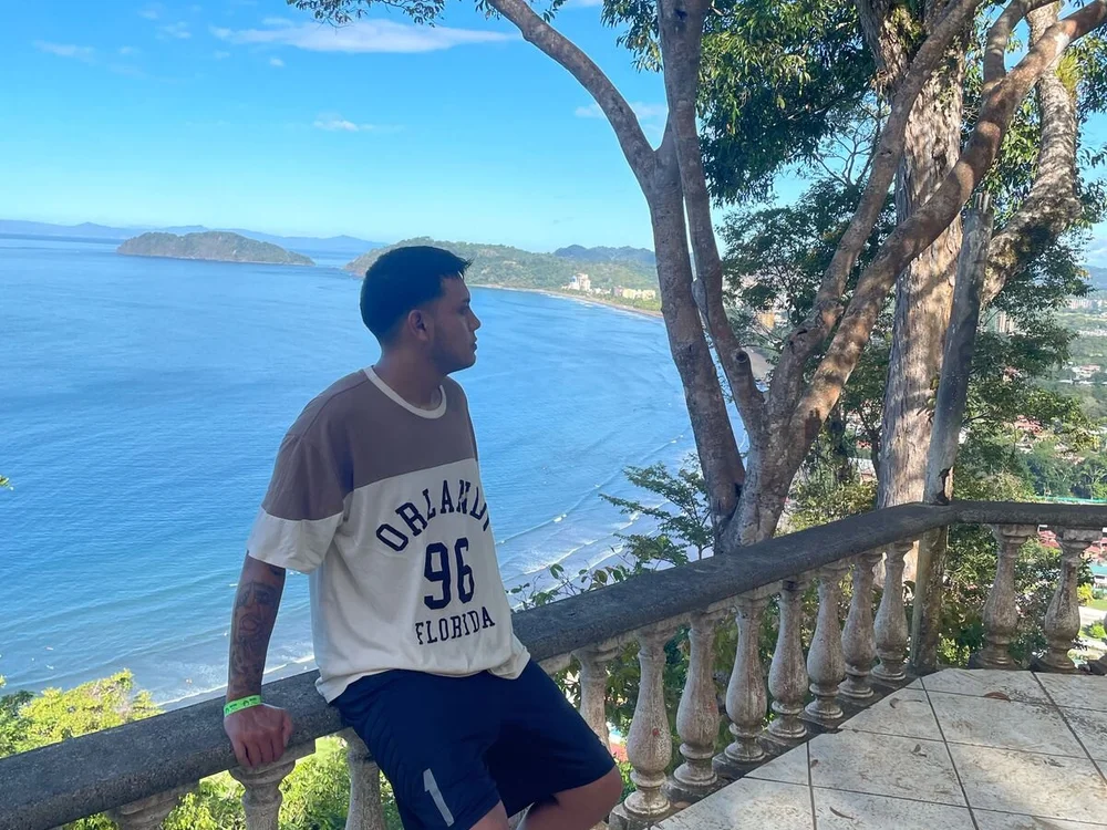 Longerdick27 Offline XXX Chat