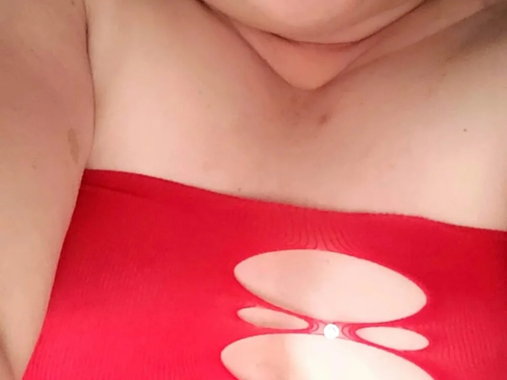 Kiciapl Adlı Modelin Çevrimdışı XXX Sohbeti