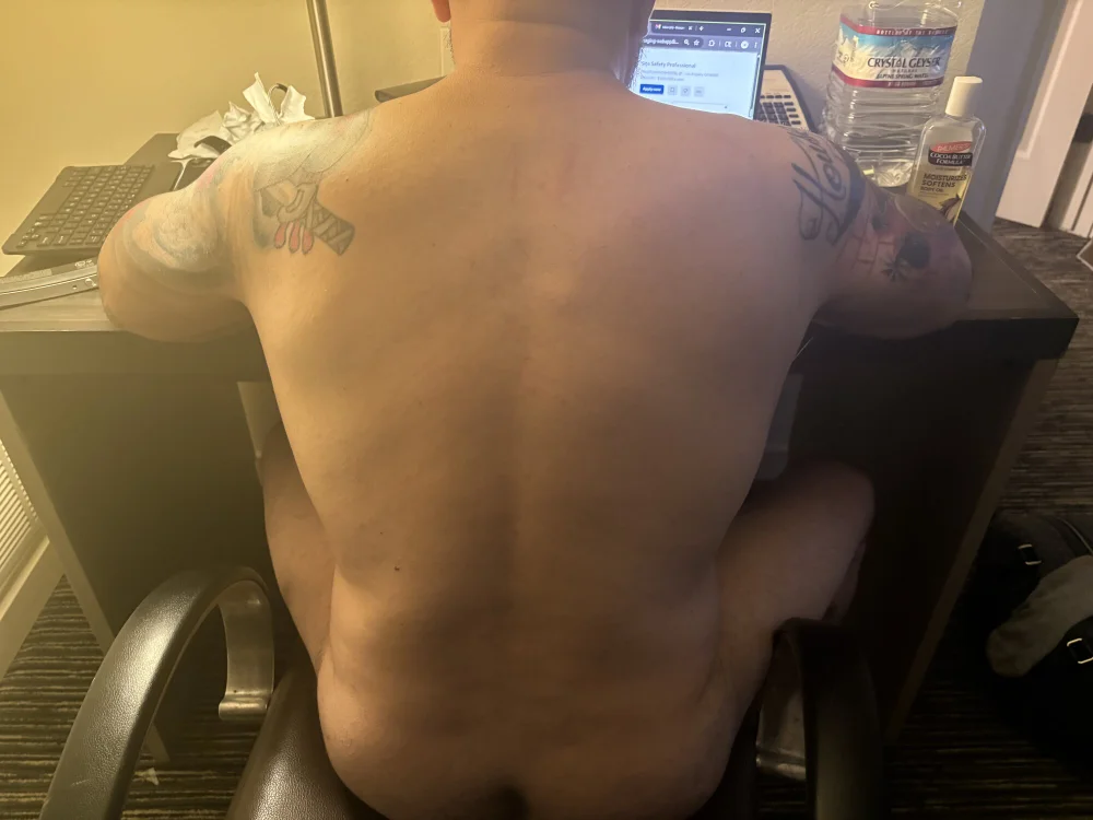 sidestroke211: офлайн-секс-чат