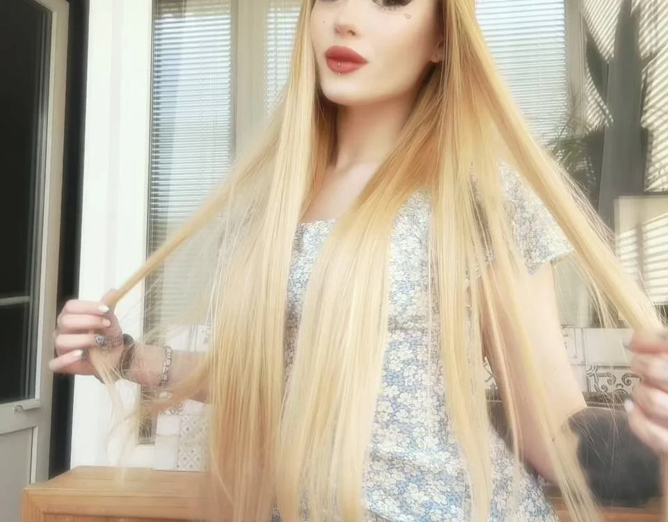 mollyecstasy's Offline XXX Chat