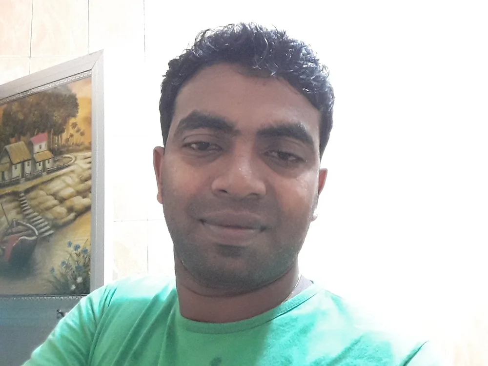 sharmil125's Offline Chat Room