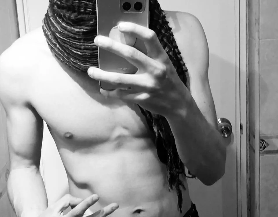 Max_stones Chat XXX Ngoại tuyến