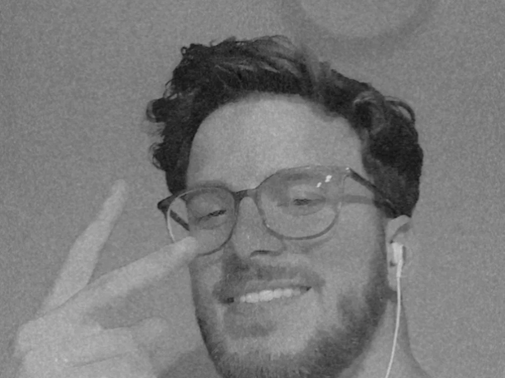 Taycanman69 Offline XXX-Chat