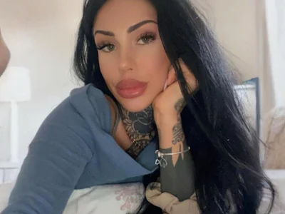 Fiona_inked - Girl 