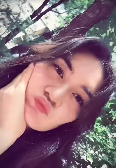 Offline chatovací místnost cherry_punchh