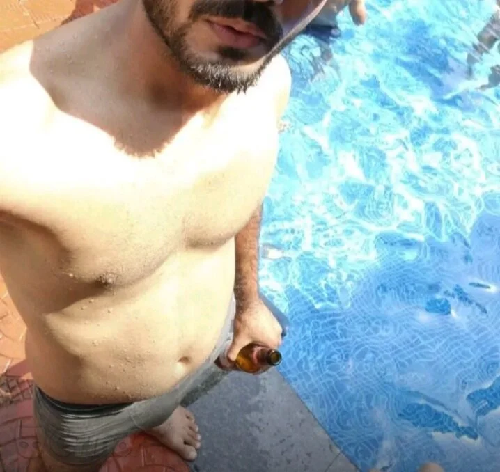 Artoberoi20's Offline XXX Chat