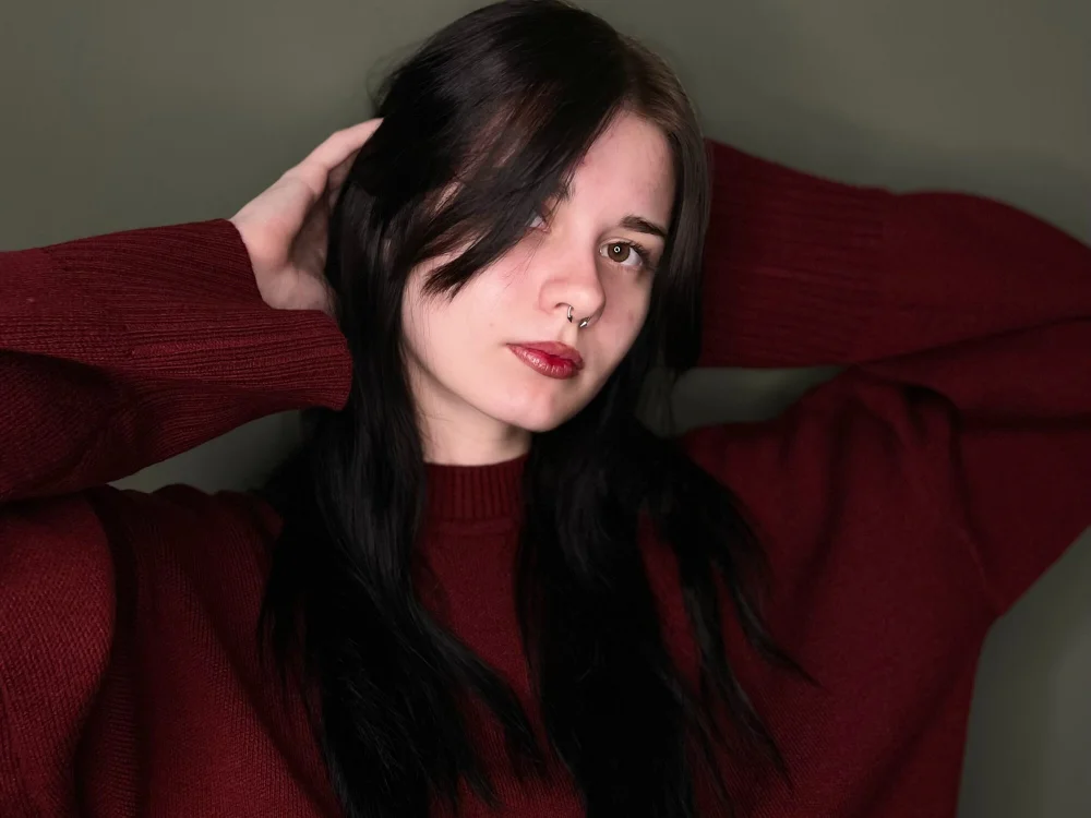 AlaneMiklas' Offline Chat Room