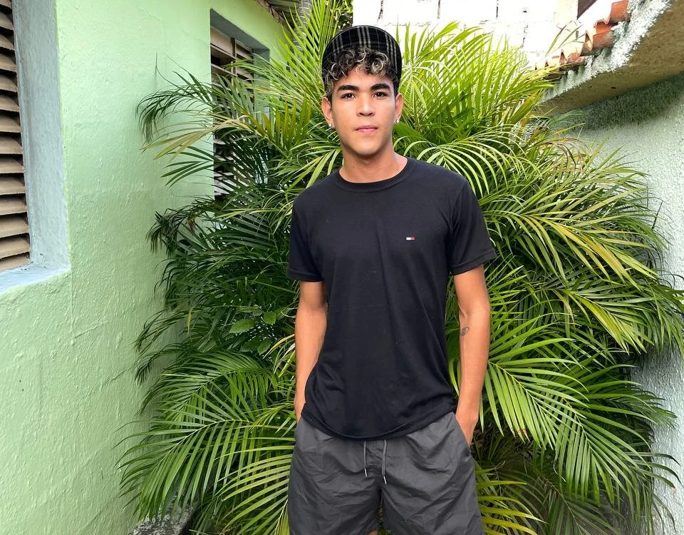 JHON_BIGCOCK23 – Offline XXX chat