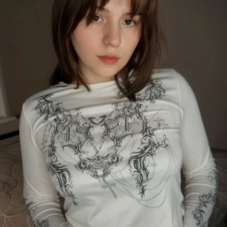 Alice_Nour's Offline XXX Chat