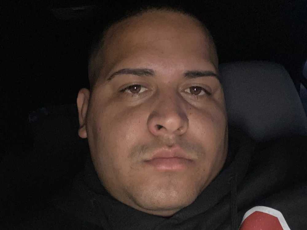 elpuma26's Offline Chat Room