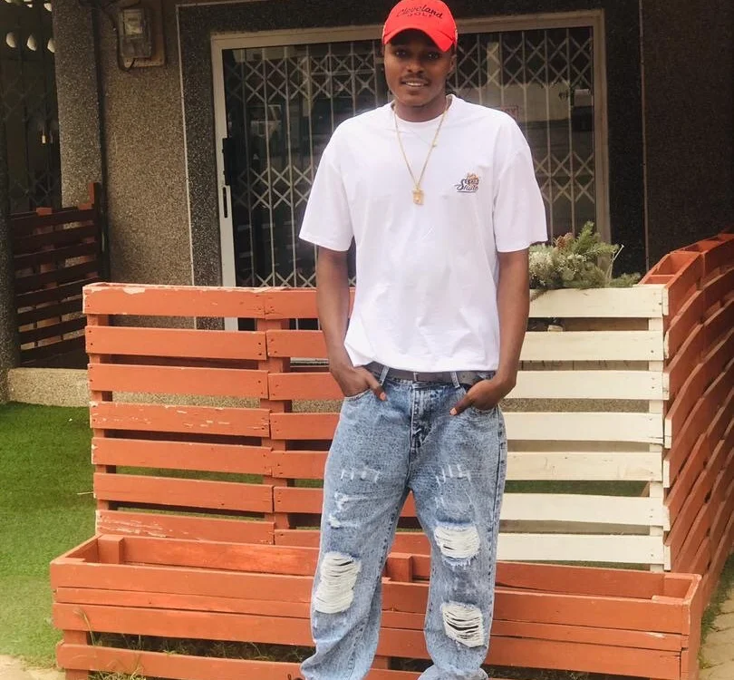 LastDon001 Adlı Modelin Çevrimdışı XXX Sohbeti