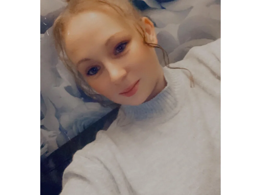 Strawberry_Jayne's Offline XXX Chat