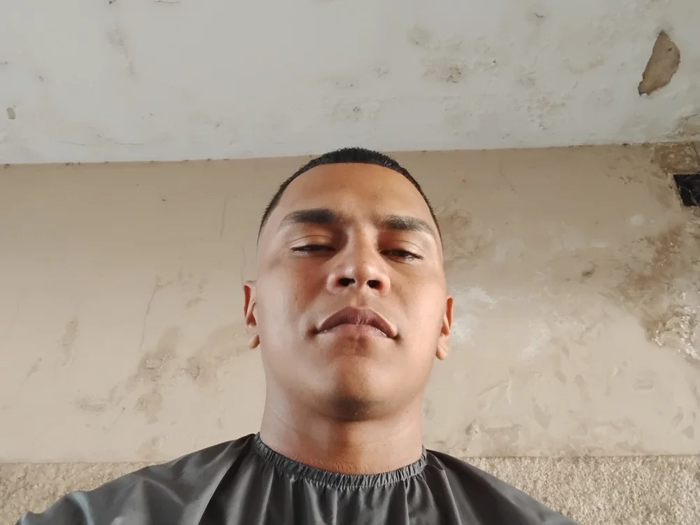 nenegrueso99 offline XXX-chat