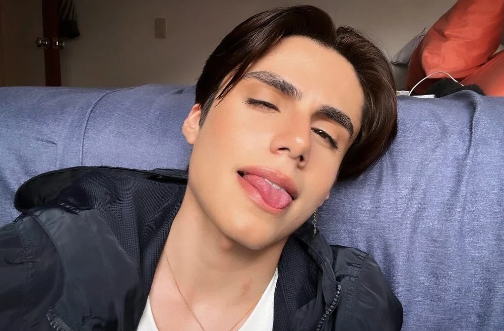 ห้องแชทออฟไลน์ของ ChristianM_18