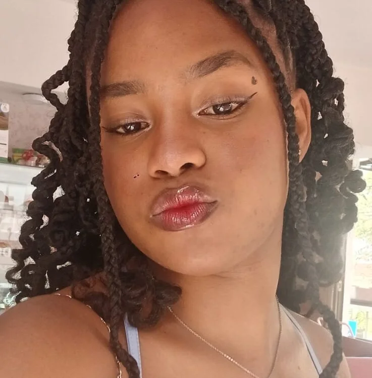 Lexy__grey_ অফলাইন XXX চ্যাট