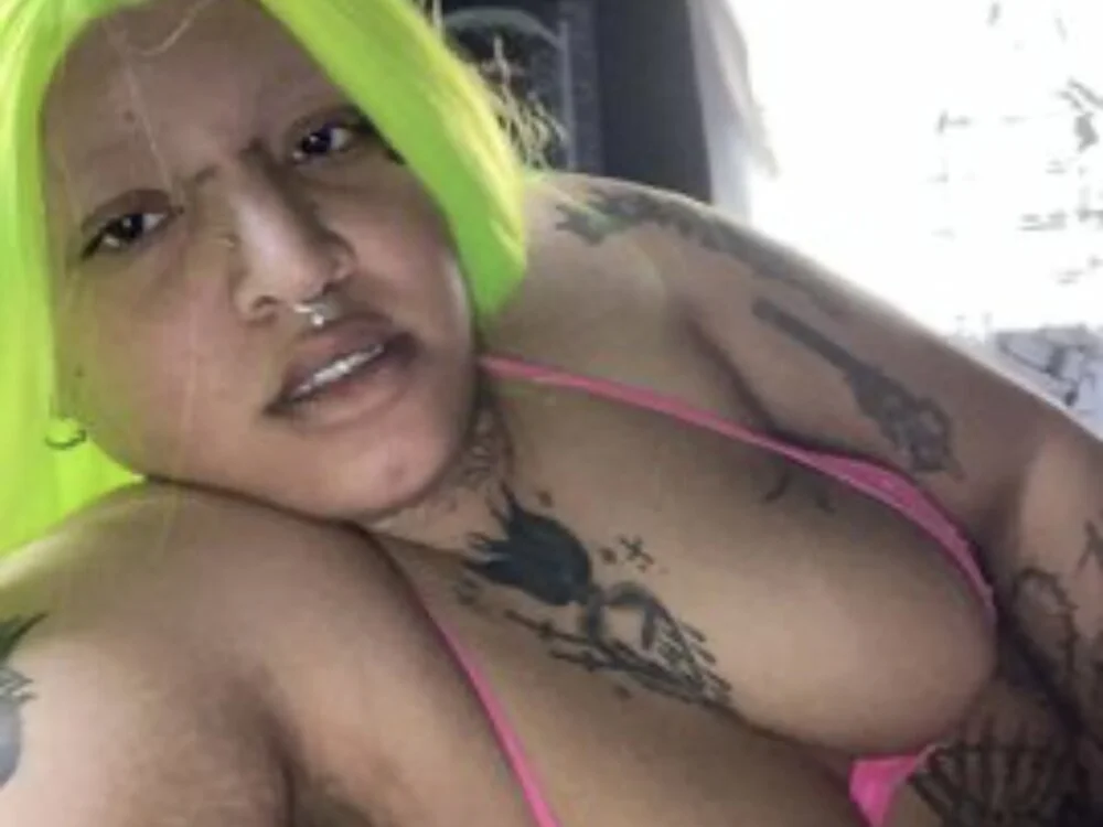 succubussy666 offline XXX-chat