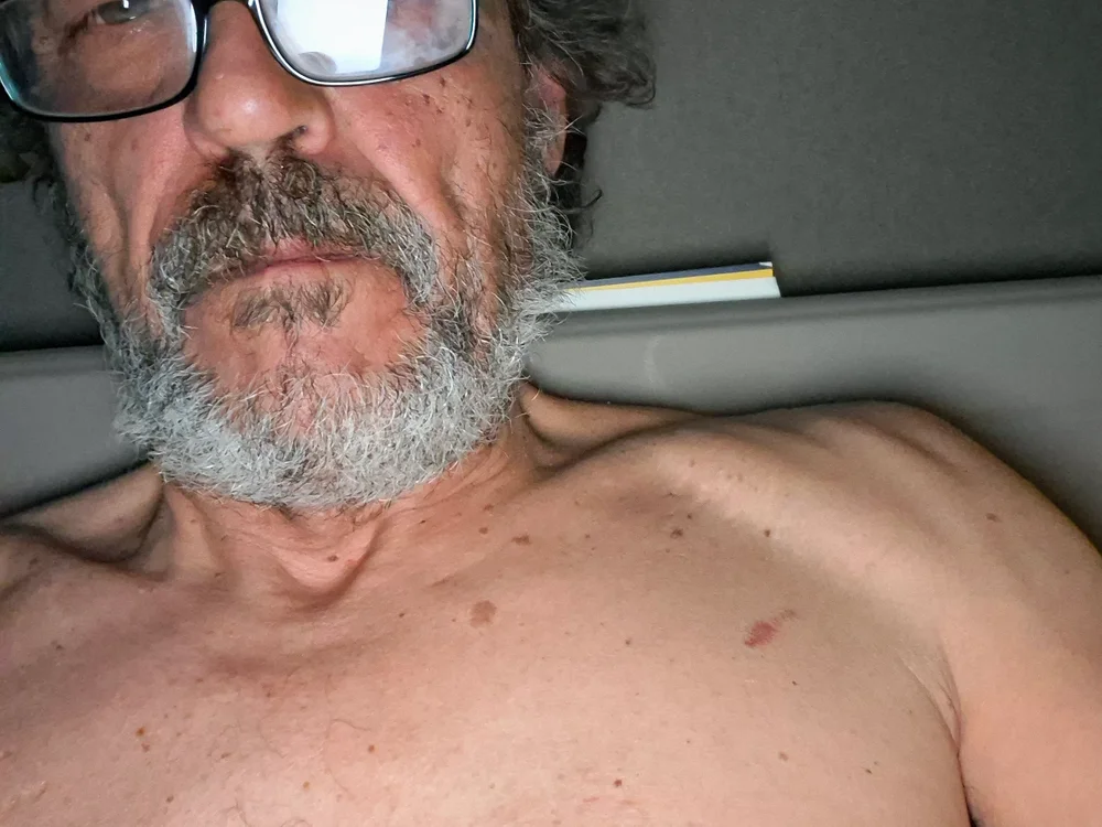 Joel6868 offline XXX-chat