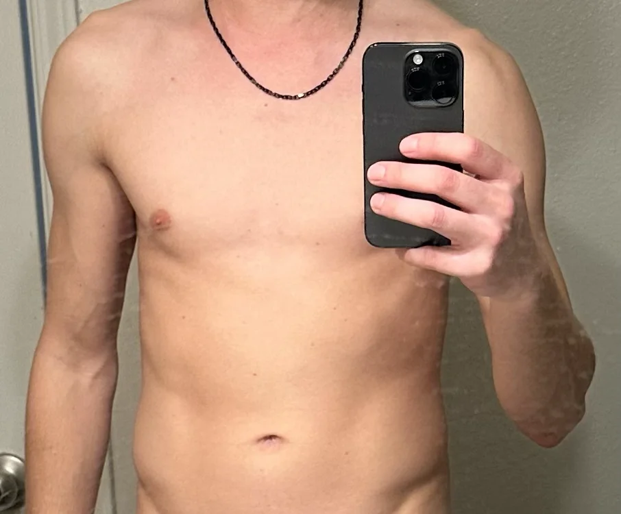 longdickelijah 離線 XXX 聊天