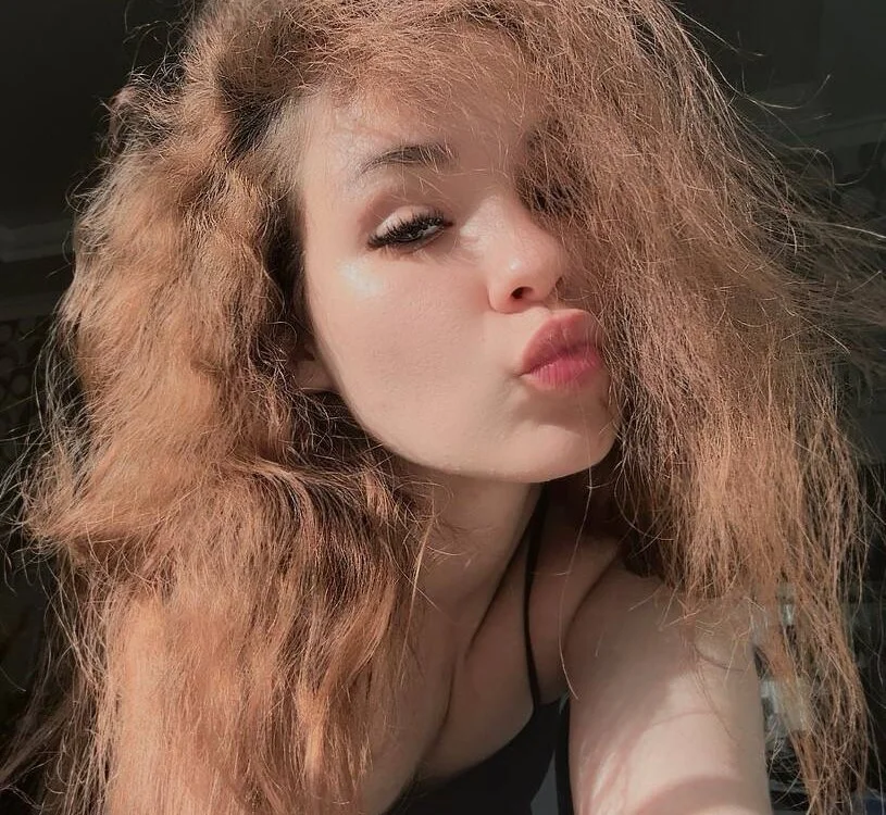 LunaAfrodita's Offline XXX Chat