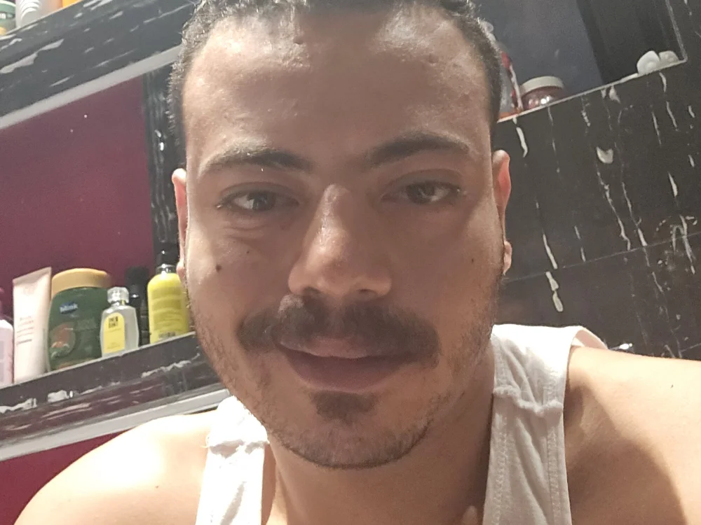 WiredArundo's Offline XXX Chat