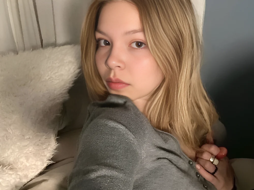 NoreenDryer offline chatrum