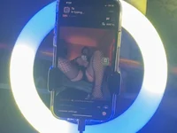 velvetta_'s Live XXX Chat