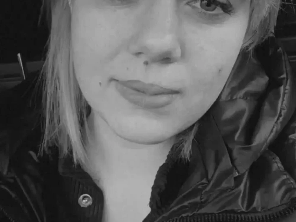 Tanika18 Offline Chatrum
