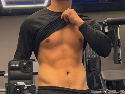 Chriskyle_ Offline XXX-chat