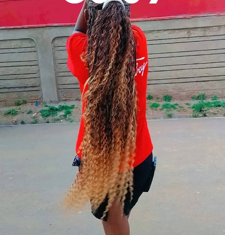 JoanBright_'s Offline Chat Room