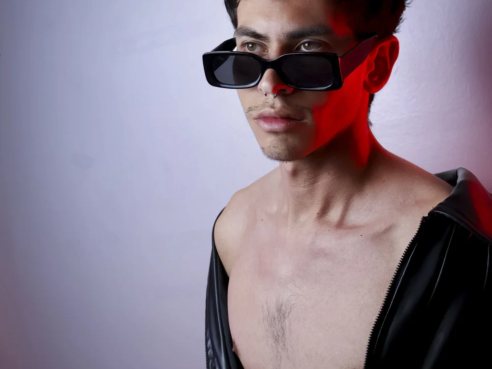 skinny_jean_ Offline XXX-chat