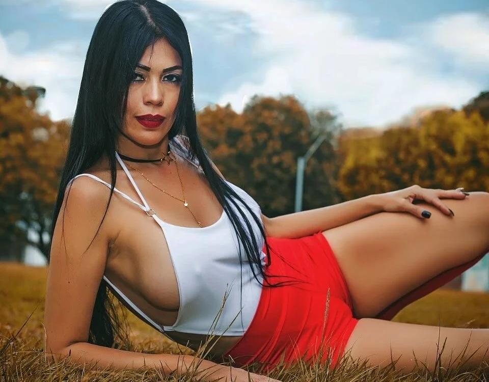 KAROL_RUBI Chat XXX Ngoại tuyến