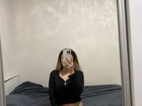 maddie_991's Offline XXX Chat