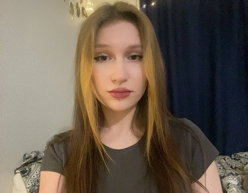 Offline chatovací místnost LucyFletcher