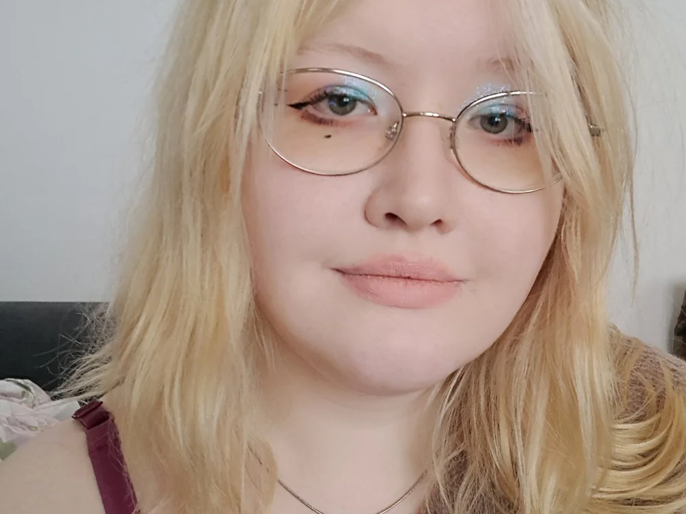 Elayne_Sweet's Offline XXX Chat