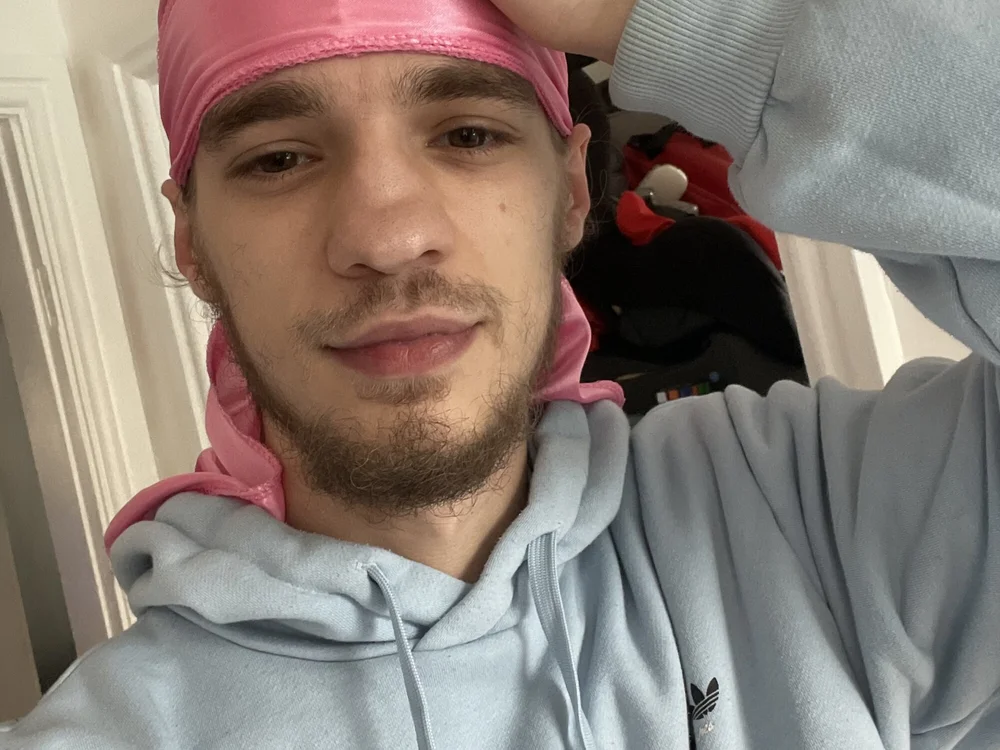 alwaysflashing's Offline Chat Room