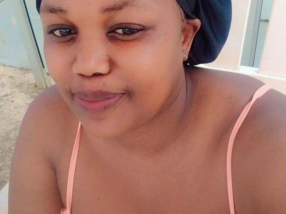 MessySugarLips' Offline XXX Chat