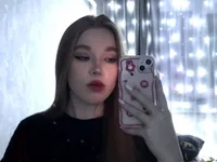 LavetaShiroma's Offline Chat Room