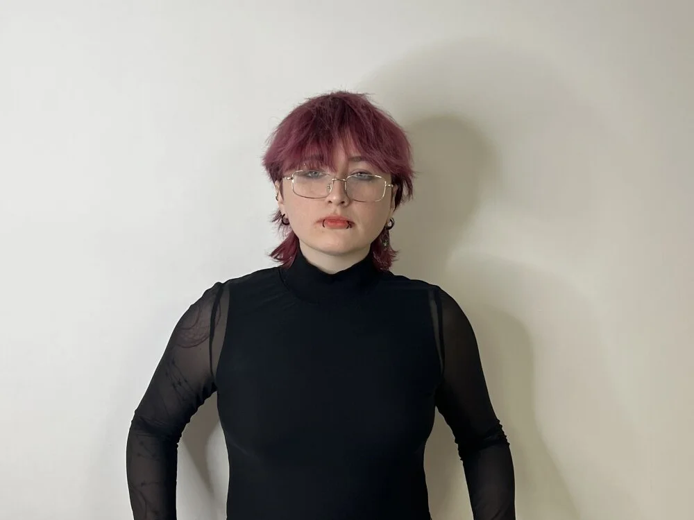 FloshiKan's Offline XXX Chat