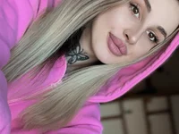 your_tora's webcam live show