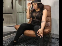 Tayloryuyuo1's webcam live show