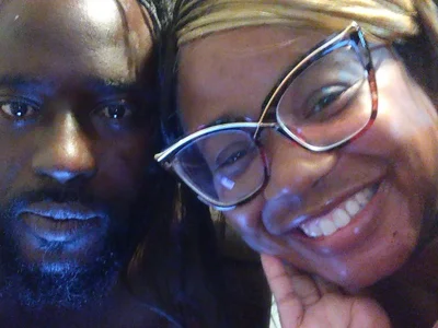 Profile of A_KiNg_N_HiZ_QuEeN