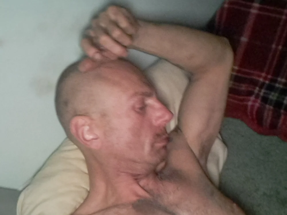 SoooV3ryKinky offline chatrum