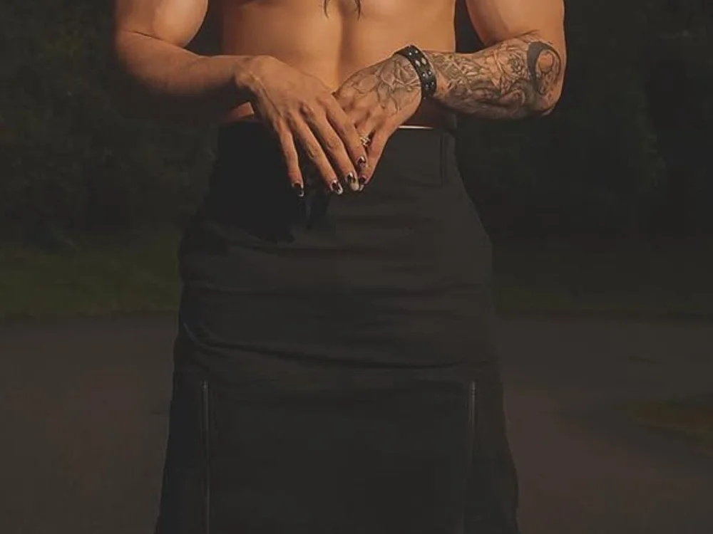 jassonxxx69_ cam model