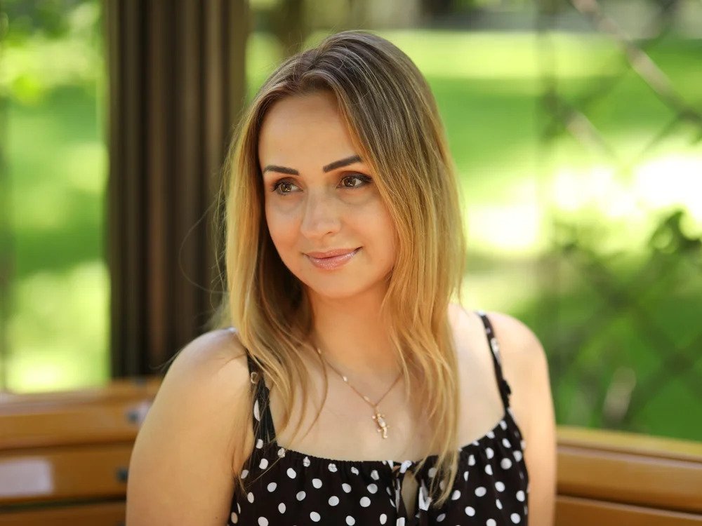 CarolineTease's Offline Chat Room